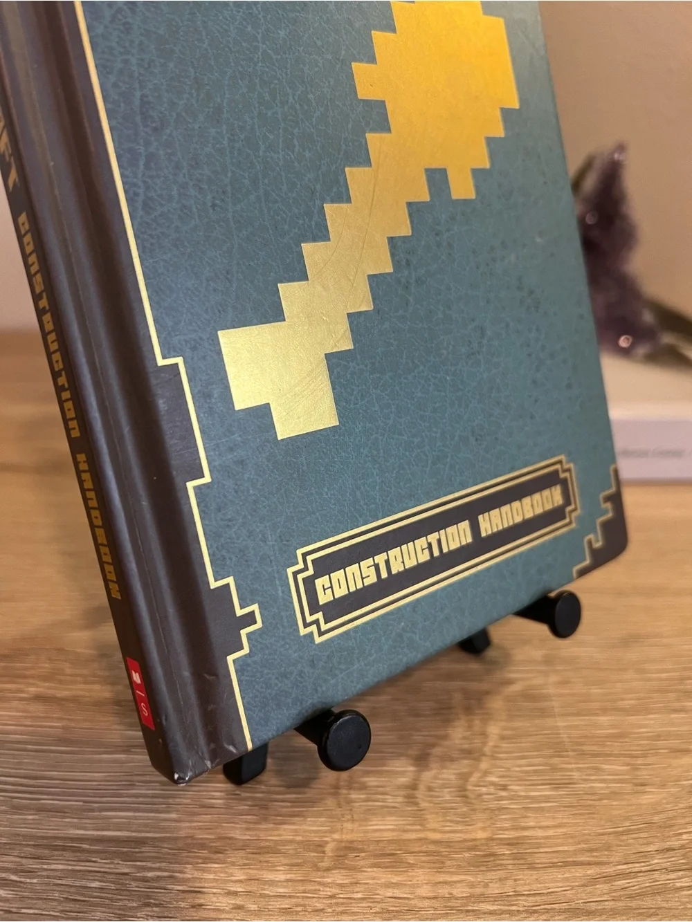 Minecraft Construction Handbook Hardcover 2014 Mojang Official Guide Book
